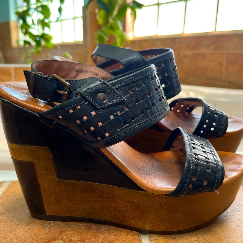 Black wooden clog sandals